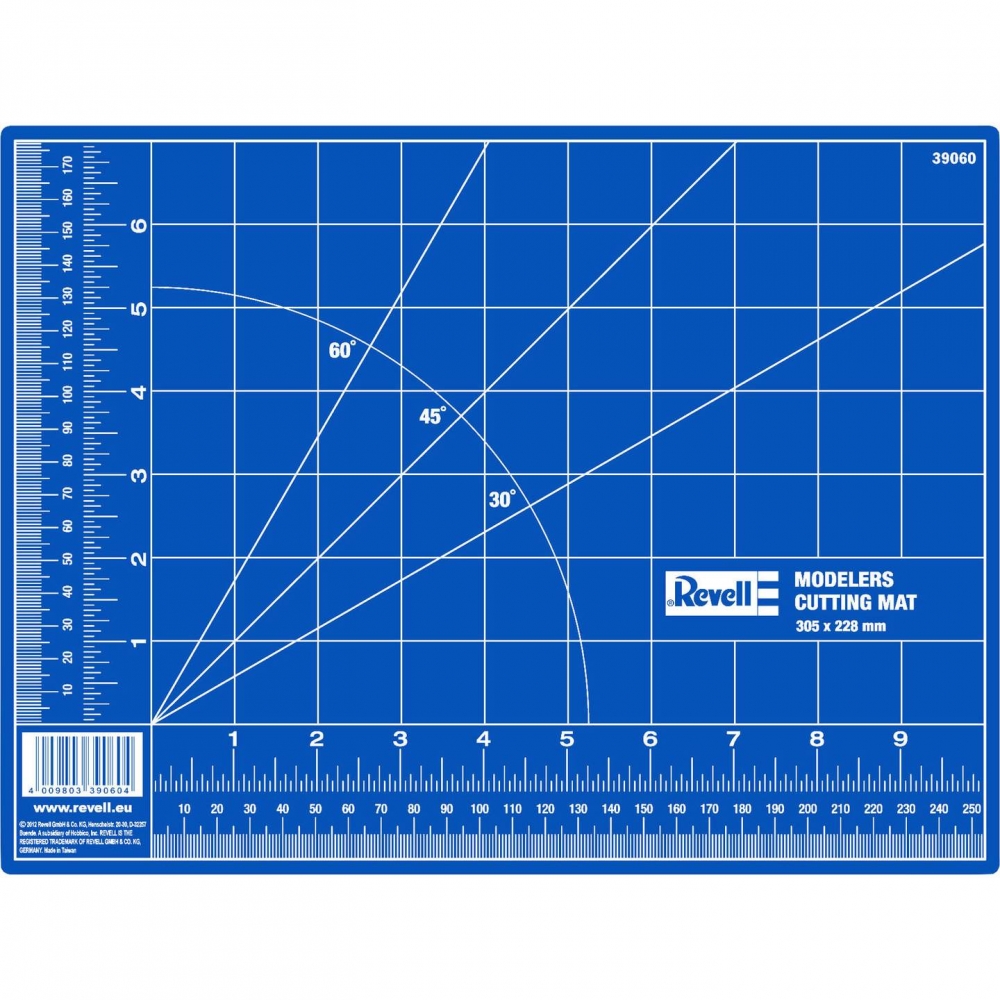 Подложка за рязане, Revell, 39056 Малка, 32 х 30 см
