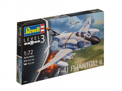 Assembly model, Revell, F-4J Phantom II fighter jet, 85 parts